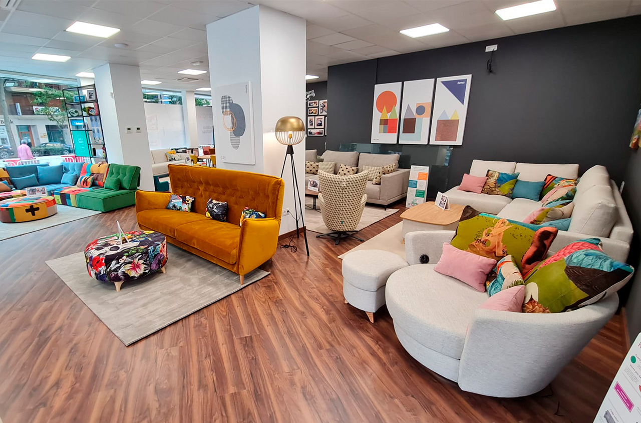 Famaliving Zaragoza abre su segunda tienda Noticias Fama Sofás